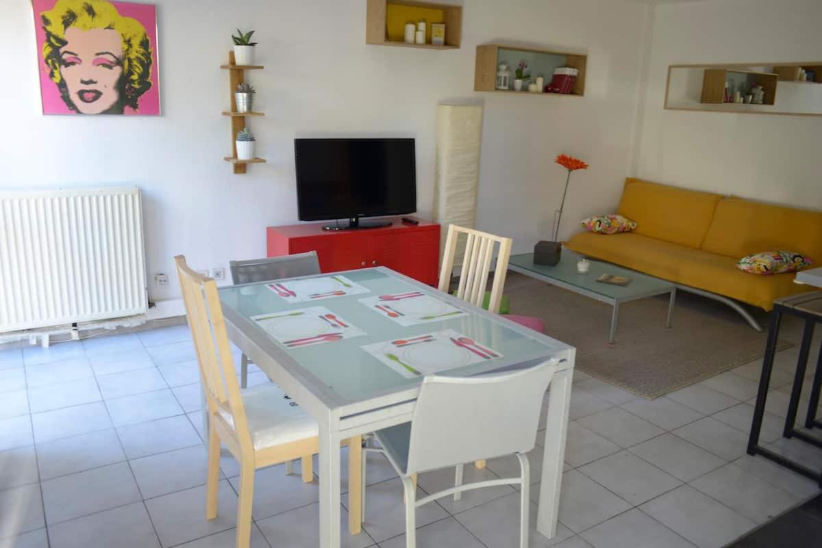F3 Climatise-Terrasse 30 M2- Parking-Antigone Apartment มงต์เปอลิเยร์ ภายนอก รูปภาพ